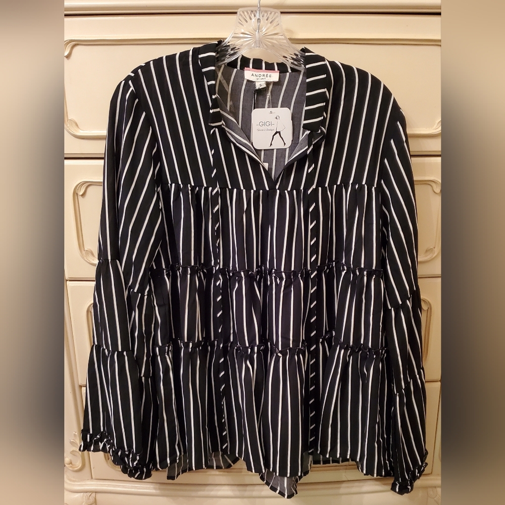Andree Black White Striped Top S